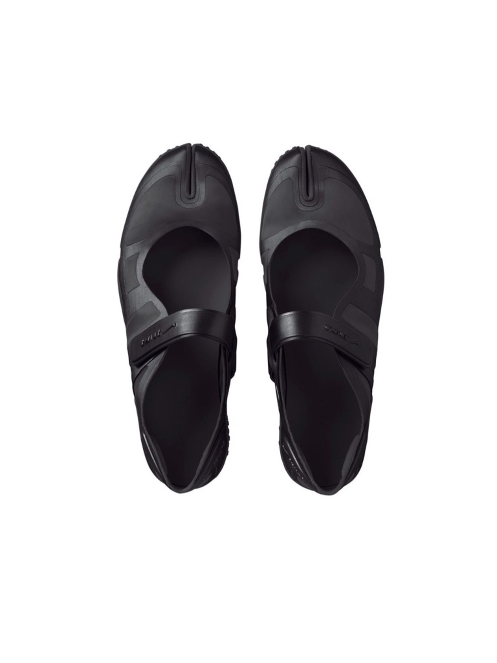 NikeSkims Rift Satin